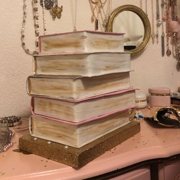 Luxury Fashion-Inspired Stacked Book Décor for - Picture 3 of 4